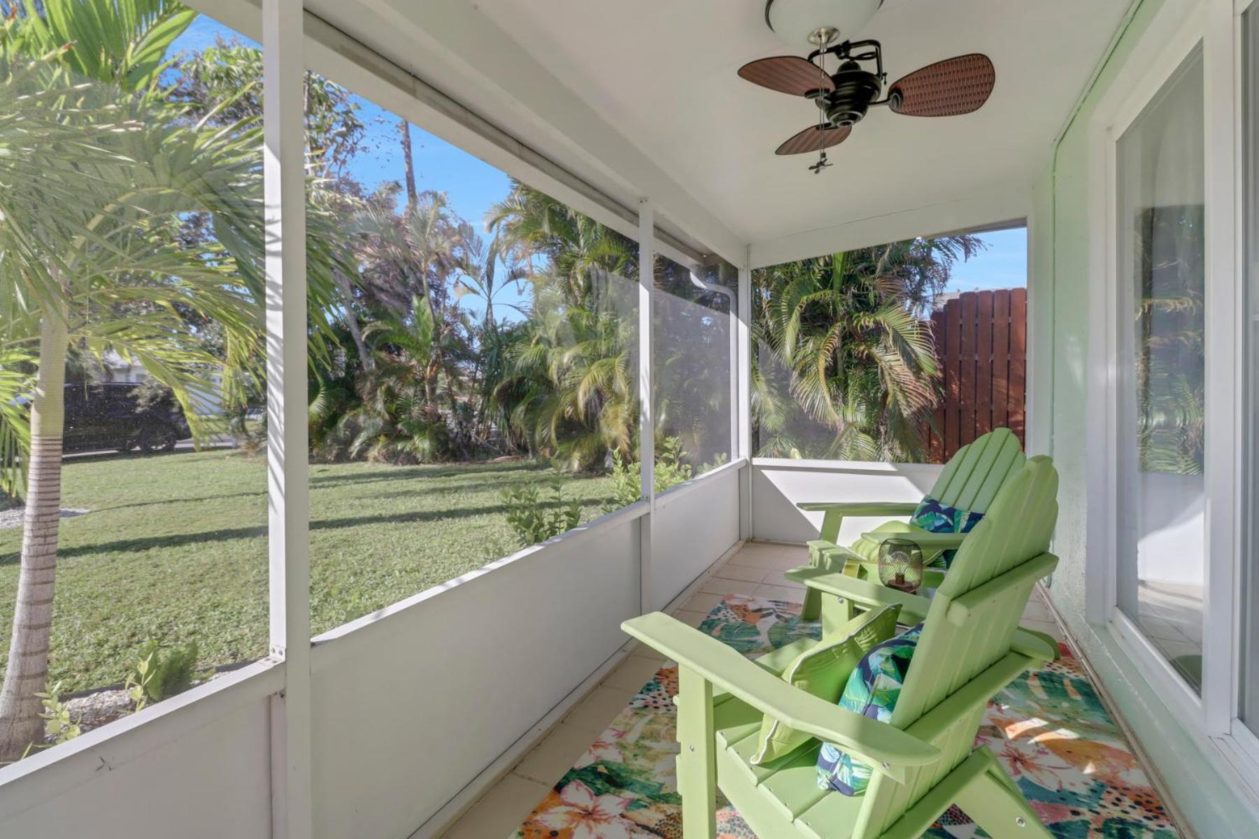 Little Beach House W/ Pool&Spa - 5 Minutes To Vanderbilt Beach North North Naples Dış mekan fotoğraf